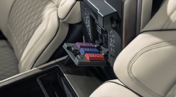 Digital Scent cartridges are shown in the diffuser located in the center arm rest. | Dave Sinclair Lincoln St. Peters in Saint Peters MO