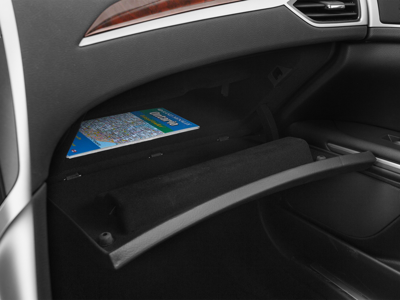 2016 Lincoln MKZ 4dr Sdn FWD