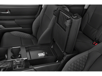 2022 Toyota Tundra 2WD SR5 Double Cab 6.5' Bed (Natl)