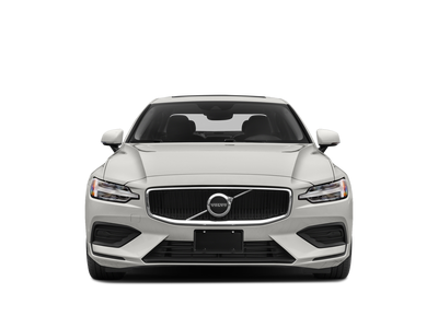 2022 Volvo S60 B5 FWD Momentum