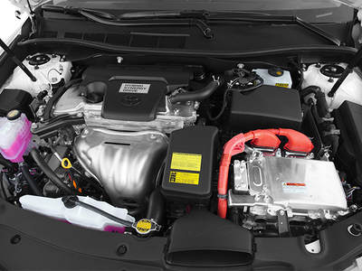 2013 Toyota Camry Hybrid 4dr Sdn LE