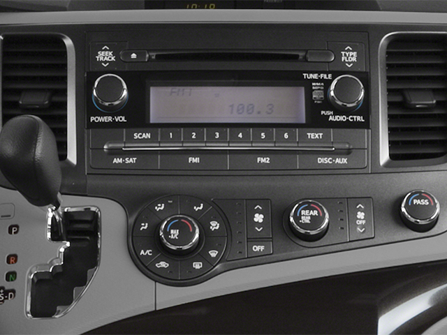 2014 Toyota Sienna 5dr 8-Pass Van V6 XLE FWD