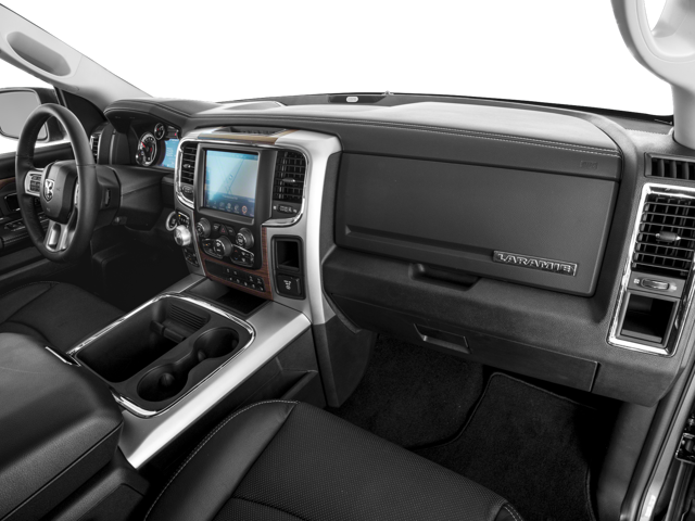 2016 RAM 1500 4WD Crew Cab 140.5" Laramie