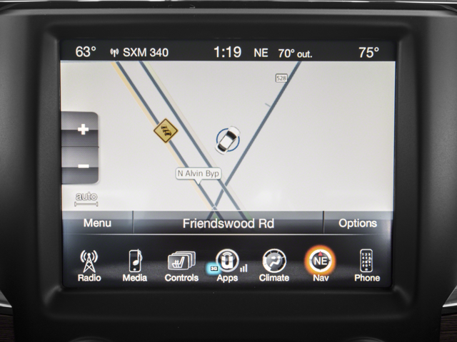 2016 RAM 1500 4WD Crew Cab 140.5" Laramie