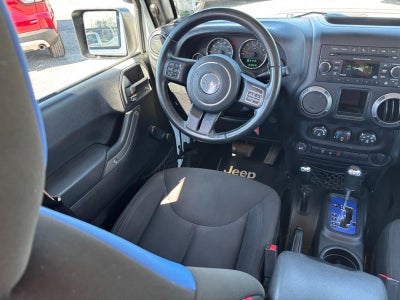 2016 Jeep Wrangler Unlimited 4WD 4dr Sport