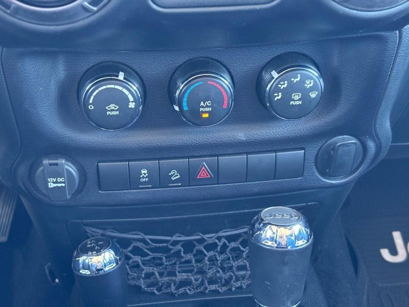 2016 Jeep Wrangler Unlimited 4WD 4dr Sport