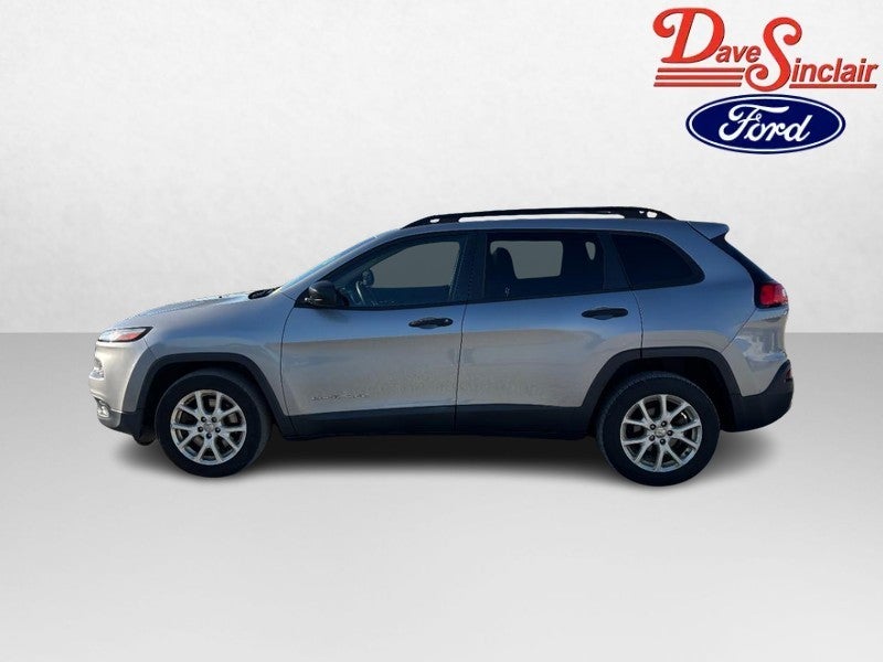 2016 Jeep Cherokee FWD 4dr Sport