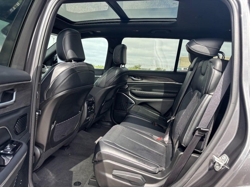 2021 Jeep Grand Cherokee L Overland 4x4