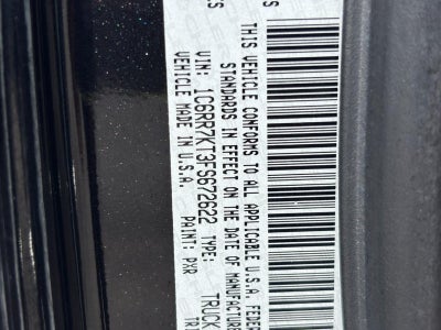 2015 RAM 1500 4WD Crew Cab 140.5" Express