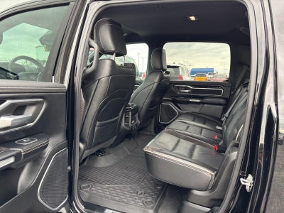 2020 RAM 1500 Laramie 4x4 Crew Cab 5'7" Box