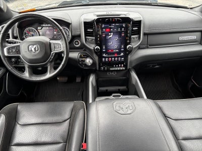 2020 RAM 1500 Laramie 4x4 Crew Cab 5'7" Box