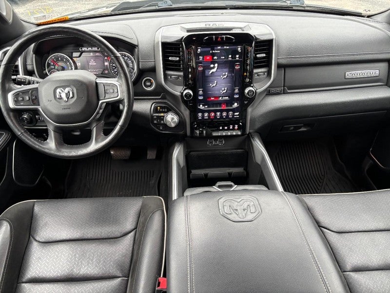 2020 RAM 1500 Laramie 4x4 Crew Cab 5'7" Box