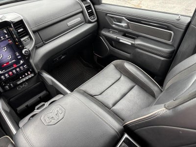 2020 RAM 1500 Laramie 4x4 Crew Cab 5'7" Box
