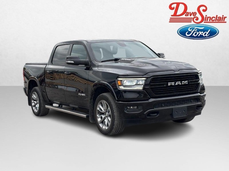 2020 RAM 1500 Laramie 4x4 Crew Cab 5'7" Box