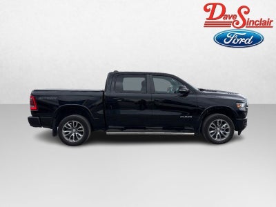 2020 RAM 1500 Laramie 4x4 Crew Cab 5'7" Box