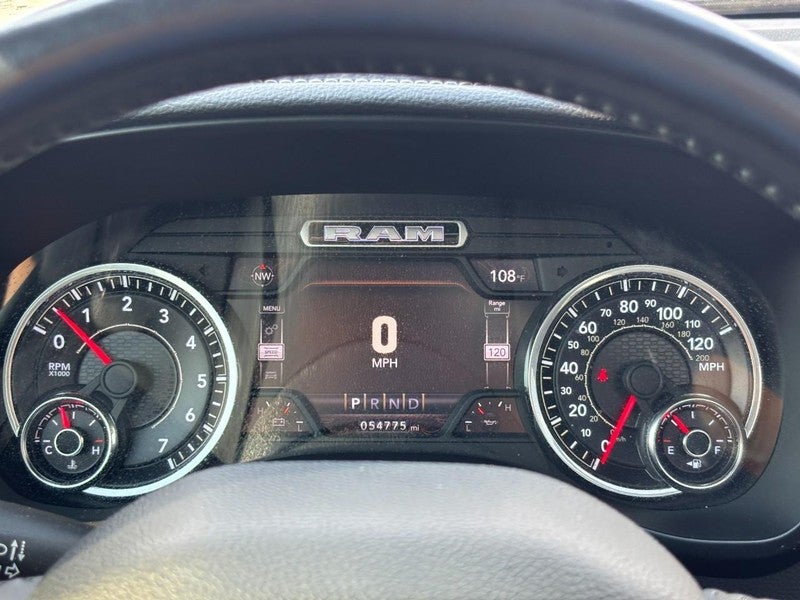 2021 RAM 1500 Laramie 4x4 Crew Cab 5'7" Box