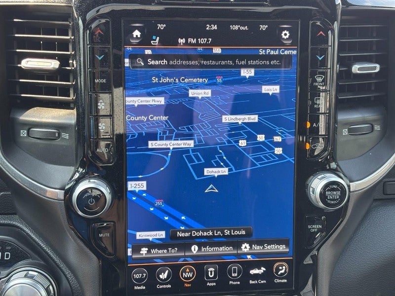 2021 RAM 1500 Laramie 4x4 Crew Cab 5'7" Box
