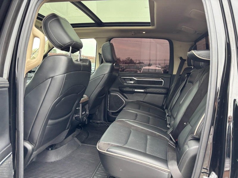 2020 RAM 1500 Laramie 4x4 Crew Cab 5'7" Box