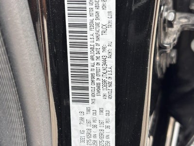 2020 RAM 1500 Laramie 4x4 Crew Cab 5'7" Box