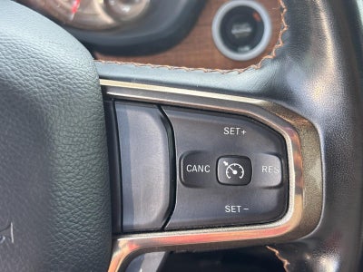 2022 RAM 1500 Limited Longhorn 4x4 Crew Cab 5'7" Box