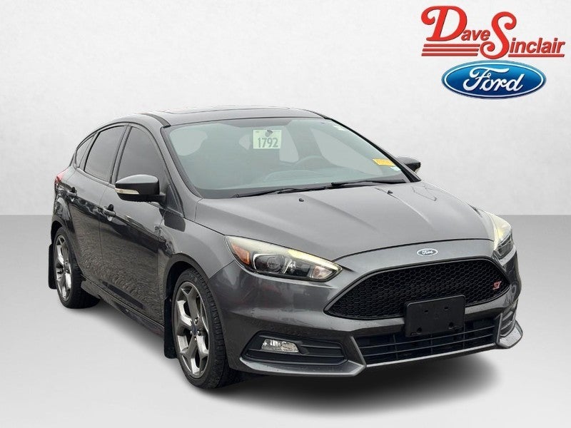 2016 Ford Focus 5dr HB ST