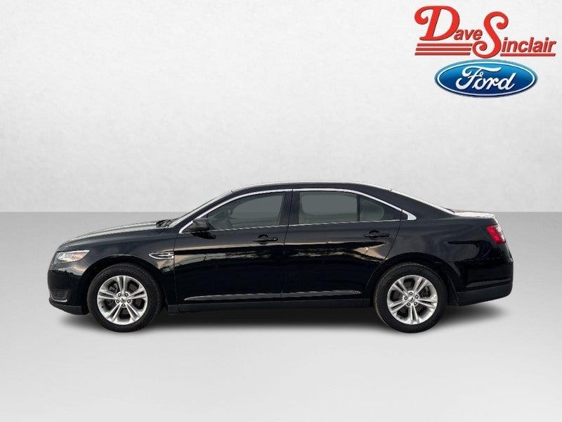 2017 Ford Taurus SE FWD
