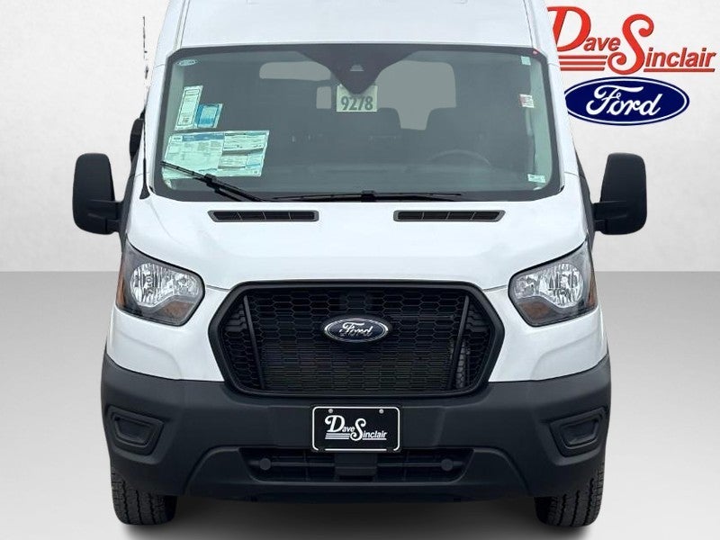 2025 Ford Transit Passenger Wagon T-350 148" Med Roof XL RWD