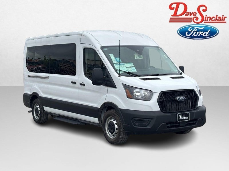 2025 Ford Transit Passenger Wagon T-350 148" Med Roof XL RWD