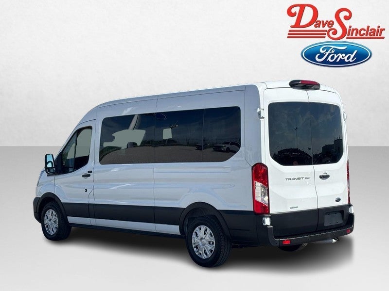 2025 Ford Transit Passenger Wagon T-350 148" Med Roof XL RWD