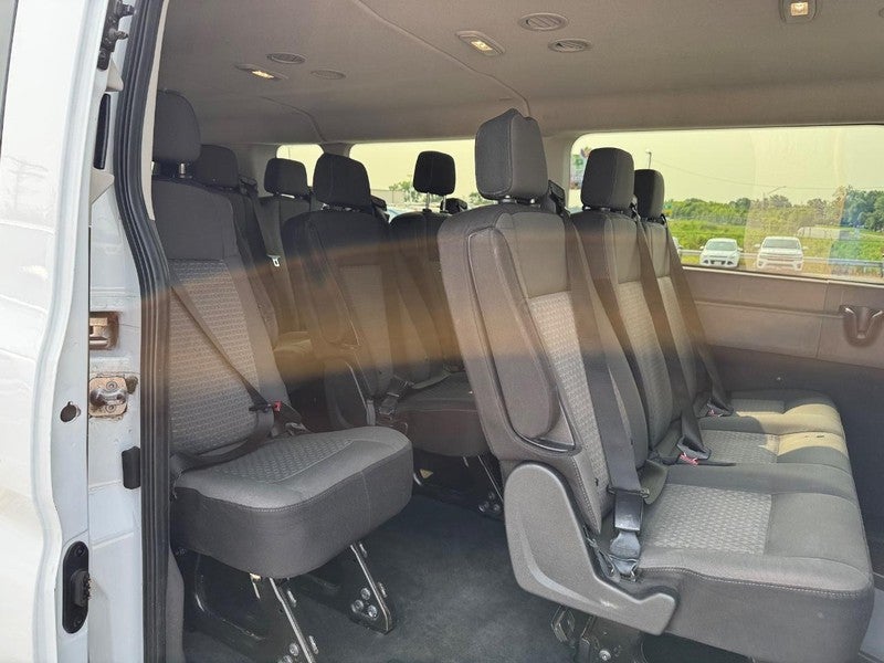 2021 Ford Transit Passenger Wagon T-350 148" Low Roof XL RWD
