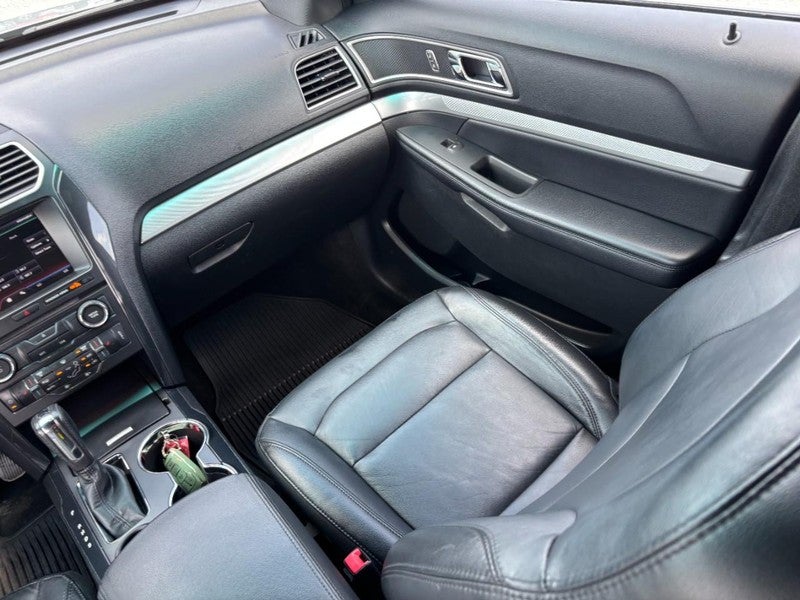 2016 Ford Explorer FWD 4dr XLT
