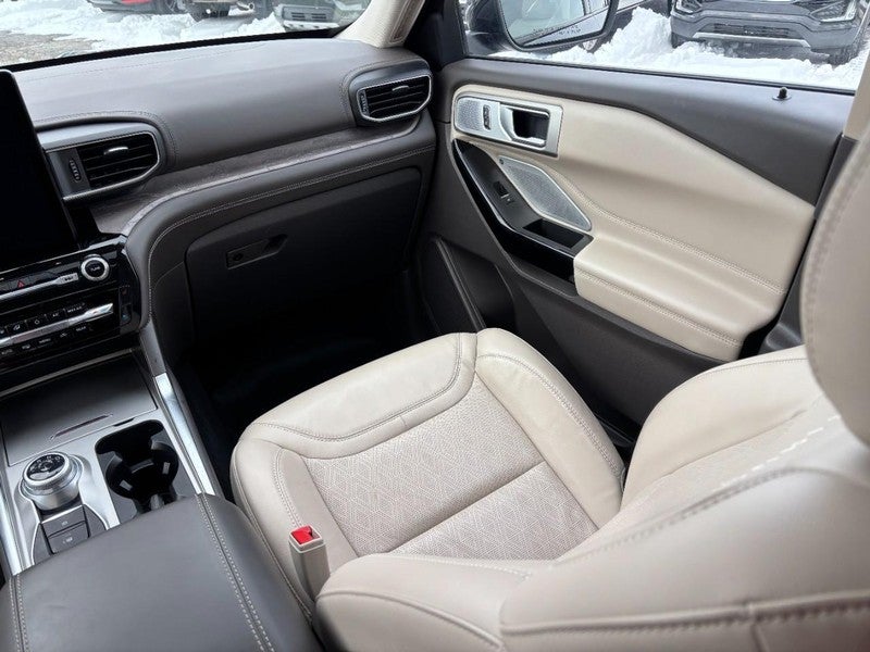 2023 Ford Explorer Platinum 4WD