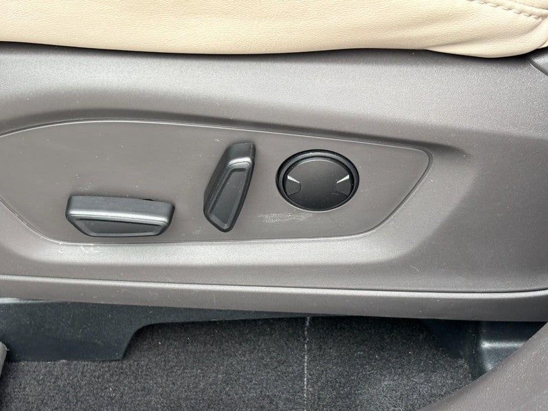 2023 Ford Explorer Platinum 4WD