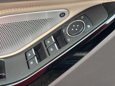 2023 Ford Explorer Platinum 4WD