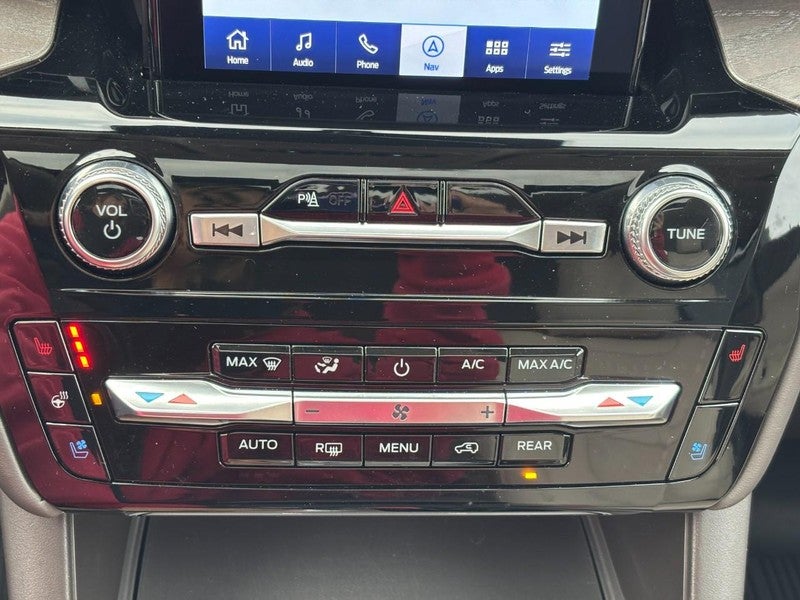 2023 Ford Explorer Platinum 4WD