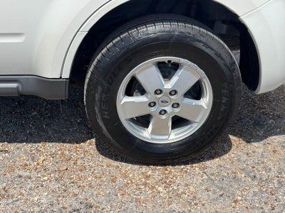 2011 Ford Escape FWD 4dr XLS