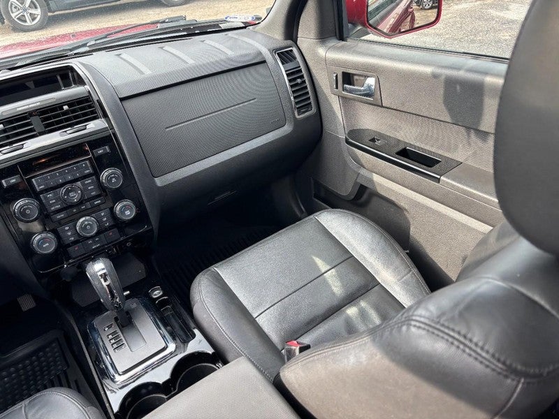 2011 Ford Escape FWD 4dr Limited