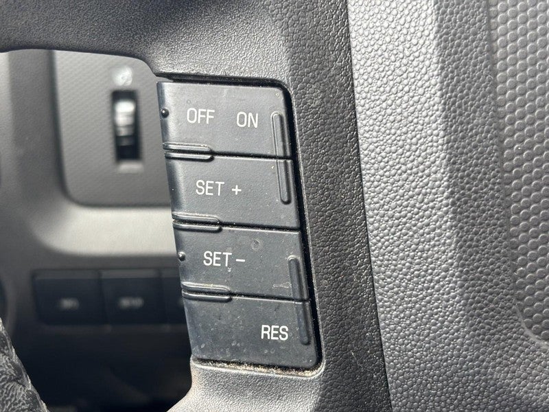 2011 Ford Escape FWD 4dr Limited