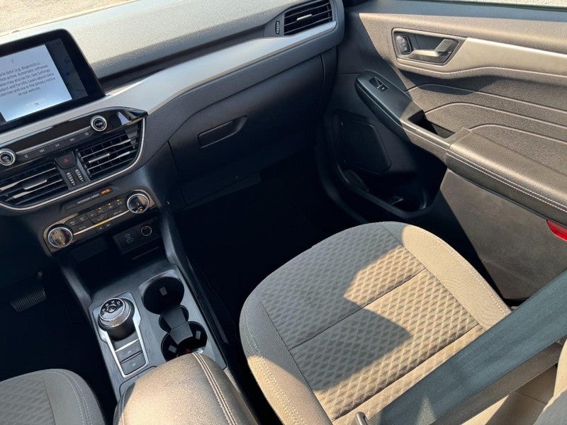 2022 Ford Escape SE FWD