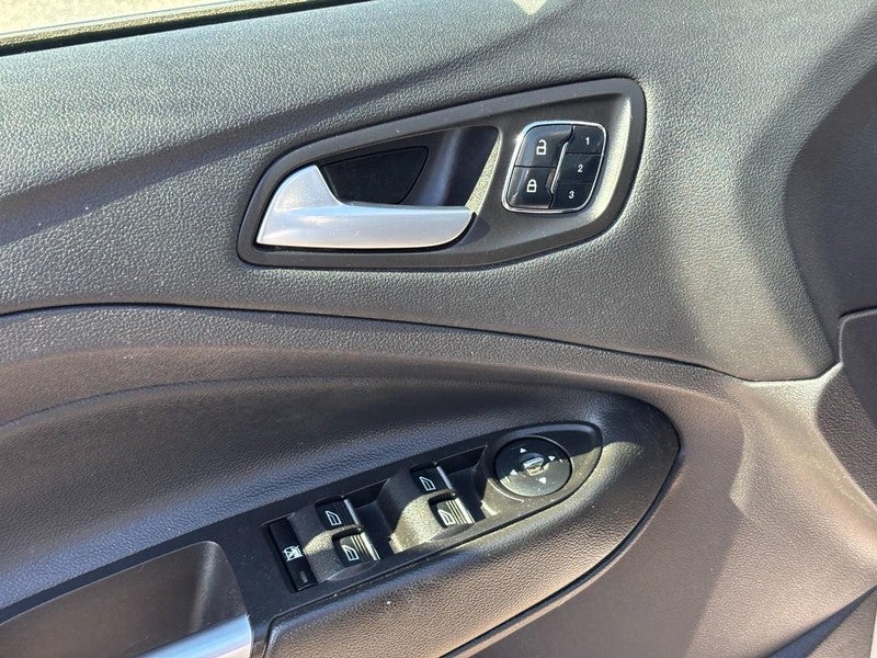 2016 Ford Escape FWD 4dr Titanium