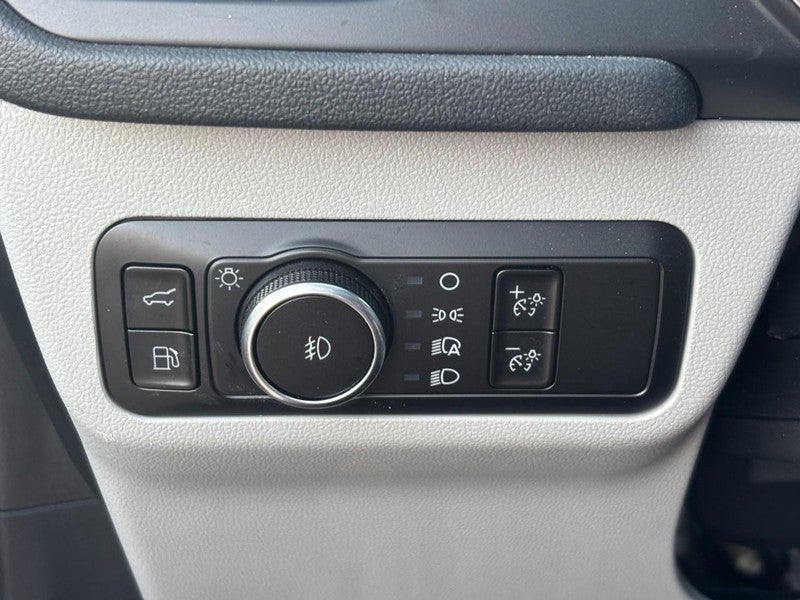 2025 Ford Escape Platinum FWD