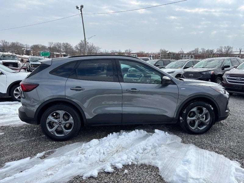 2025 Ford Escape ST-Line FWD