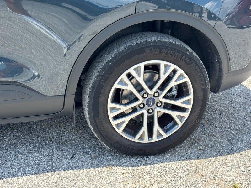 2022 Ford Escape SEL AWD