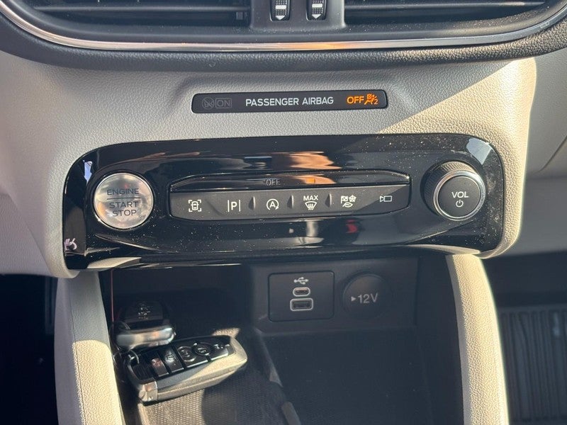 2025 Ford Escape Platinum AWD