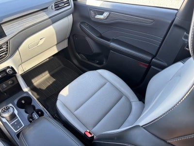 2023 Ford Escape Platinum AWD