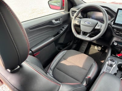2025 Ford Escape ST-Line Select AWD
