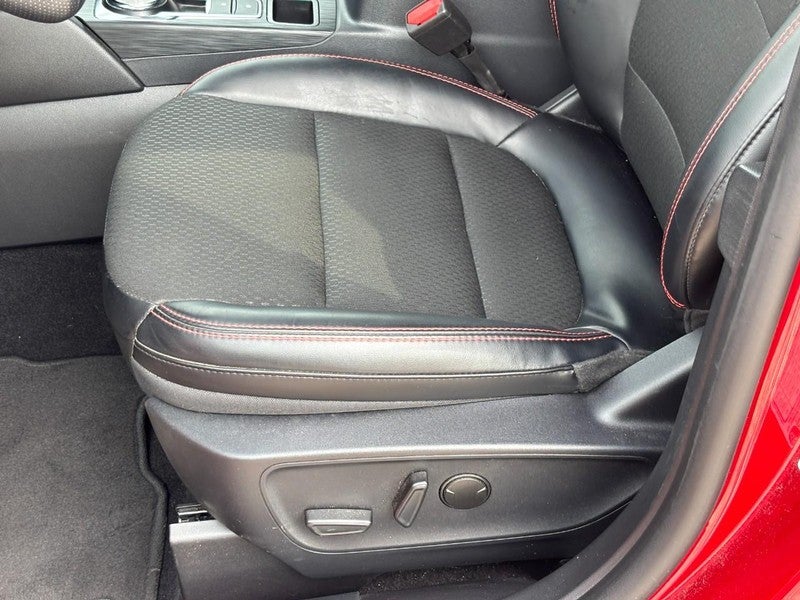 2025 Ford Escape ST-Line Select AWD