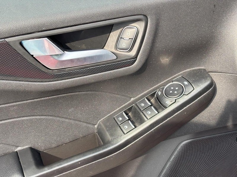 2025 Ford Escape ST-Line Select AWD