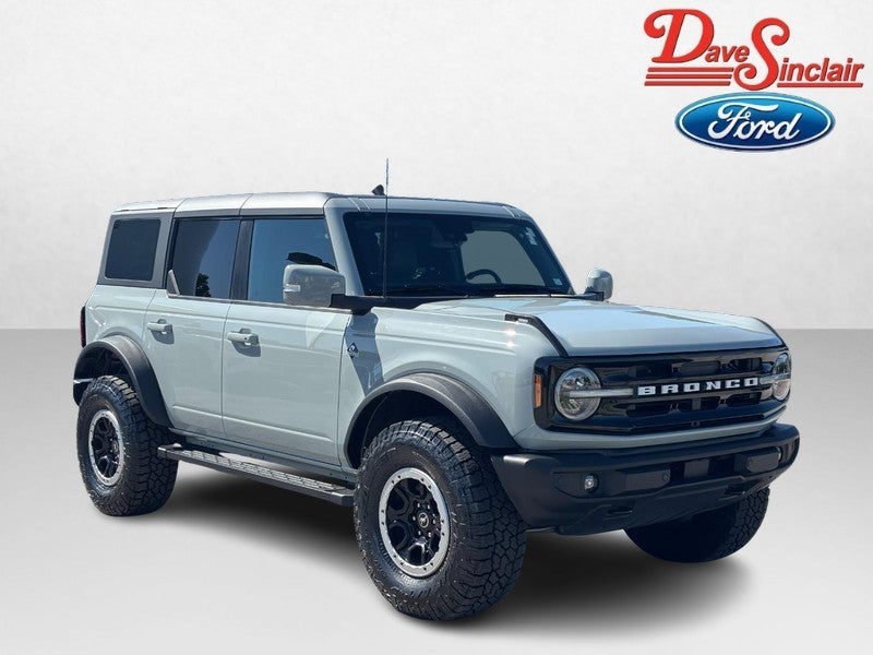 2023 Ford Bronco Outer Banks 4 Door Advanced 4x4