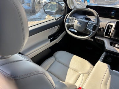 2025 Ford Expedition Max Active 4x4